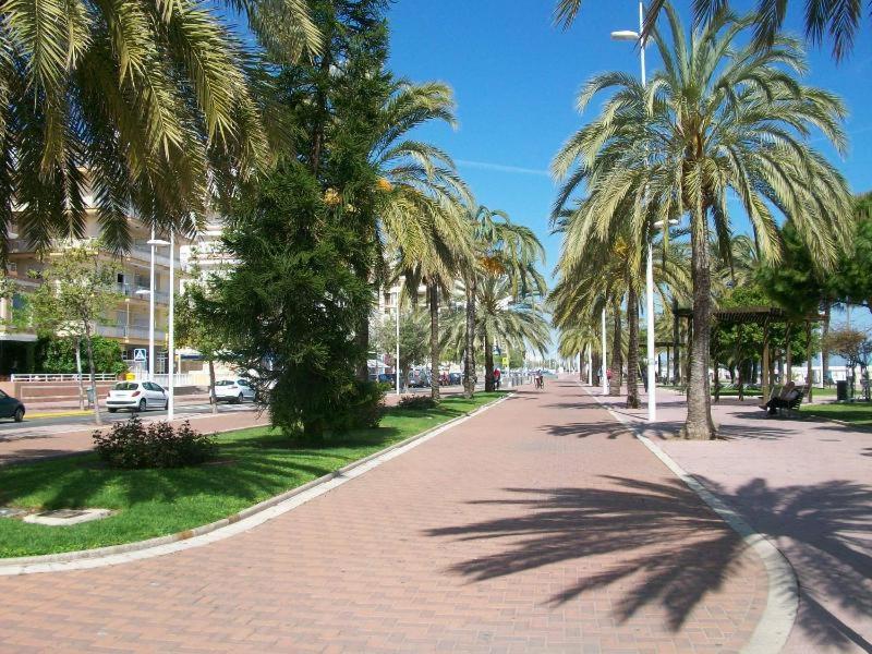 Con Vistas Al Mediterraneo Playa de Gandia Екстериор снимка